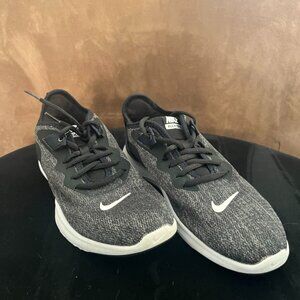 Nike Flex TR9 Knit Grey Black White Women's Athletic Sneaker Women's 9